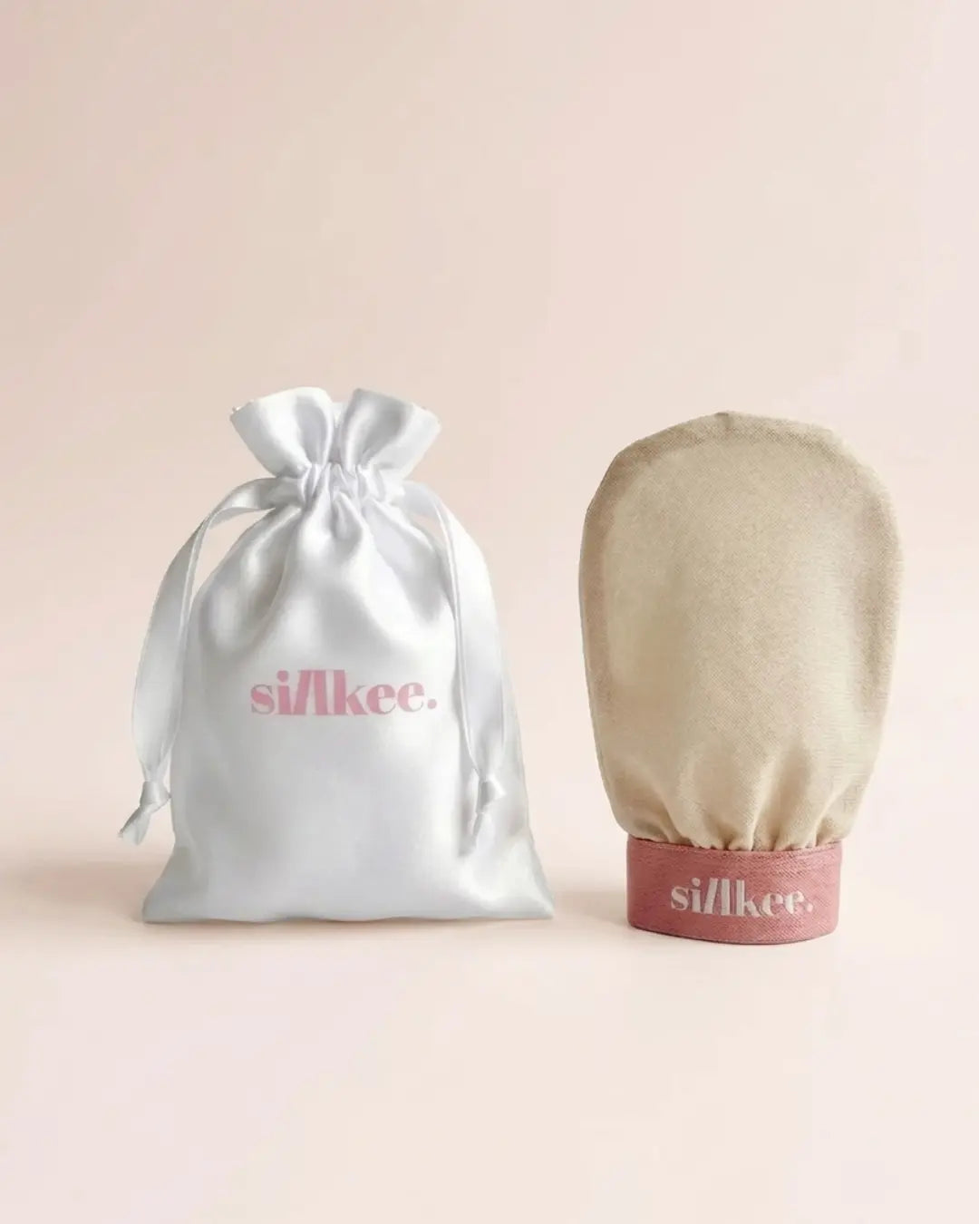 The Glow Face Mitt