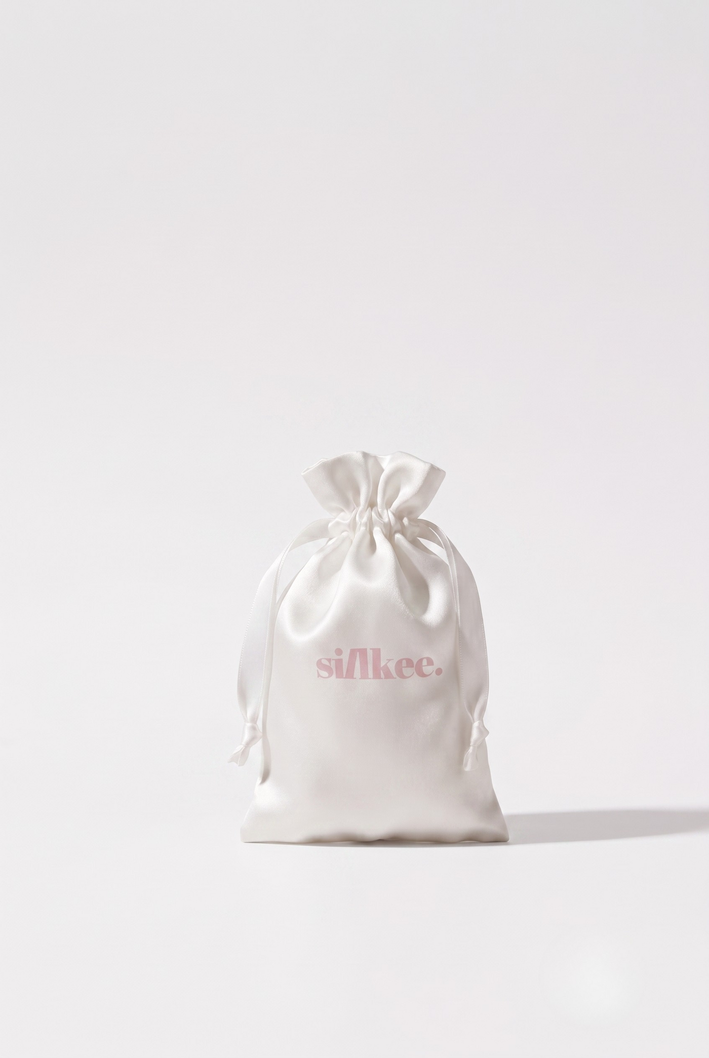 The Glow Face Mitt